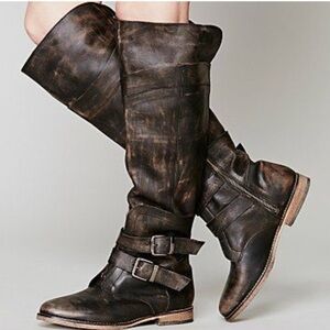 Free People Distressed Trigger Boots Women’s size 8